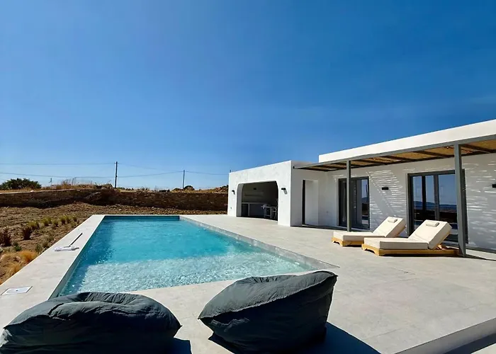 Faragas Hill Harmony Villa